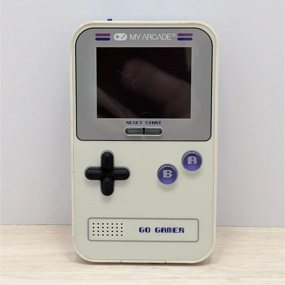 My Arcade Go Gamer Portable Handheld 300 in 1 Retro Video Game System Tested